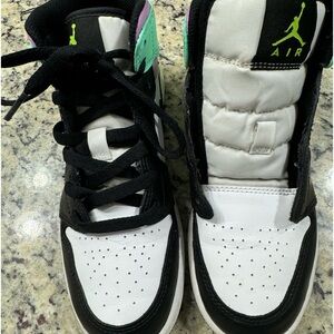 NIKE JORDAN 1 MID Multi Color